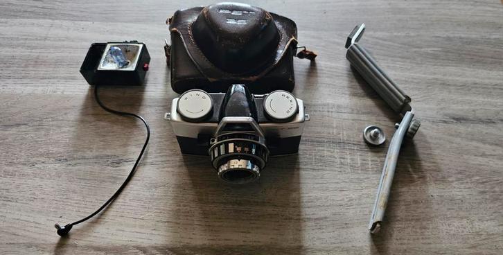 Vintage Petri Fim 35mm Camera met accessoires, Audio, Tv en Foto, Fotocamera's Analoog, Gebruikt, Spiegelreflex, Overige Merken