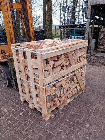 Ovengedroogd beuken haardhout  stookhout  beschikbaar voor biedingen