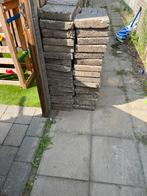 stoeptegels 8cm dik en betontegels en opsluitbanden, Tuin en Terras, Ophalen of Verzenden, Zo goed als nieuw, Ophoogzand