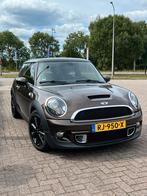 MINI 1.6 Cooper S Pepper, Auto's, Mini, Voorwielaandrijving, Euro 5, Zwart, Bruin