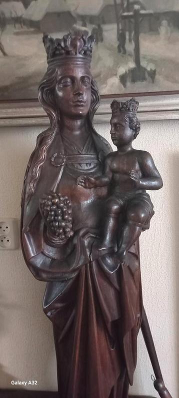 Eiken Madonna beeld 19-eeuw  . beschikbaar voor biedingen