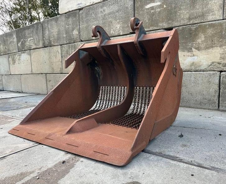 Eurosteel chainbucket 1700ltr 150cm wide kettingbak, Zakelijke goederen, Machines en Bouw | Kranen en Graafmachines, Overige typen