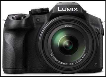 Panasonic Lumix DMC-FZ 300, + toebehoren + doos + nieuwstaat beschikbaar voor biedingen