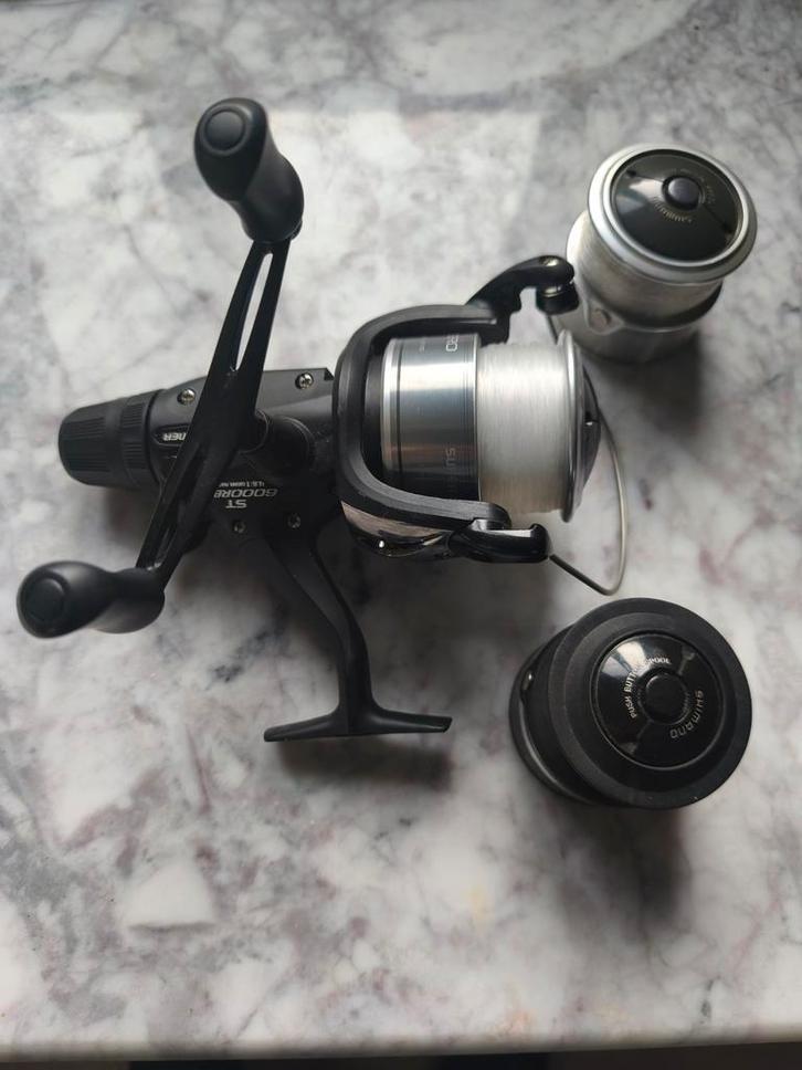 Shimano ST6000 RB Baitrunner + 2 Reserve Spoelen, Watersport en Boten, Hengelsport | Karpervissen, Gebruikt, Molen, Ophalen of Verzenden