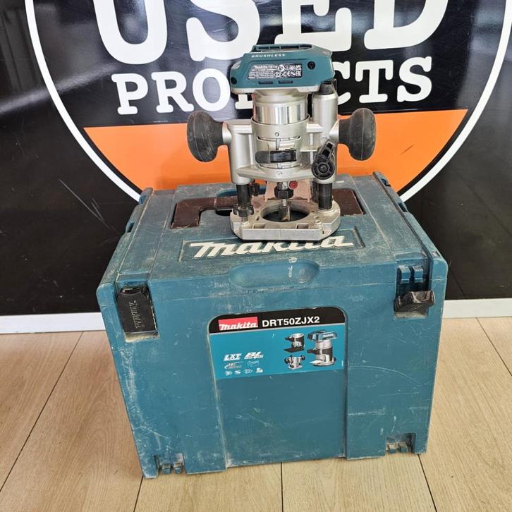Makita DRT50ZJX2 accu Freesmachine | Nette staat, Doe-het-zelf en Verbouw, Gereedschap | Zaagmachines, Zo goed als nieuw