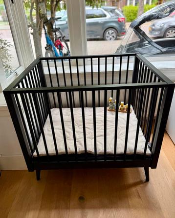 Box Europe Baby Evy Zwart incl matras en boxkleed beschikbaar voor biedingen