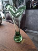Groene Glazen Vaas met Gedraaide Top, Ophalen of Verzenden