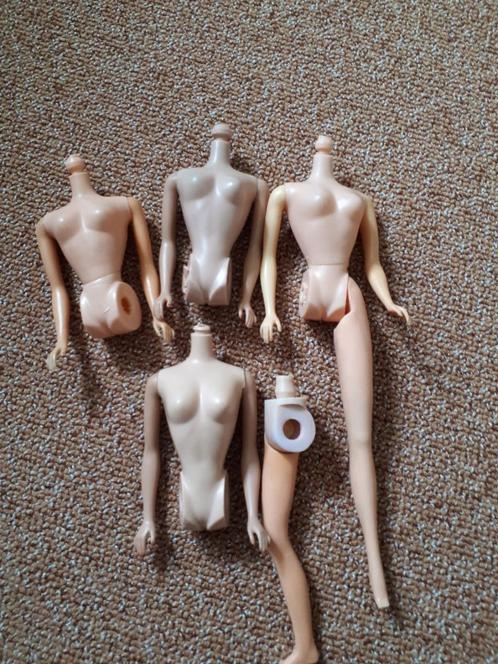 Barbie vintage torso onderdelen, Verzamelen, Poppen, Gebruikt, Pop, Ophalen of Verzenden