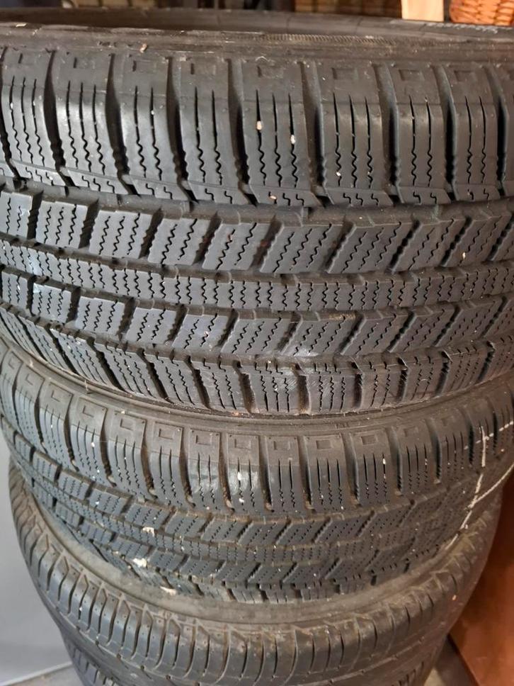 2x Winterband 195x50 R15, Auto diversen, Autosport-onderdelen, Zo goed als nieuw, Ophalen of Verzenden