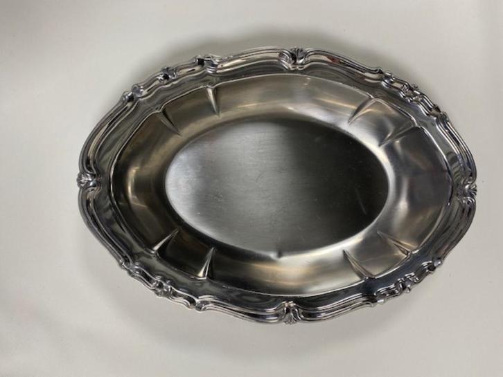 Zilverkleurige schaal, Huis en Inrichting, Woonaccessoires | Schalen en Manden, Zo goed als nieuw, Schaal, Ovaal, Overige materialen