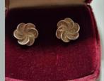 Mooie zilveren oorbellen zilver gemerkt met 925, Verzenden, Zo goed als nieuw, Knopjes of Stekers, Zilver