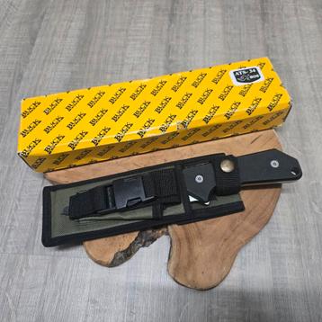 Buck Strider Fixed blade met nylon schede. Nieuwstaat beschikbaar voor biedingen