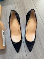 Christian Louboutin Anjalina Pumps - Maat 36, Kleding | Dames, Schoenen, Ophalen, Zo goed als nieuw, Zwart, Pumps