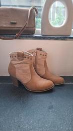 Leuke ibiza laarsjes - maat 38, Kleding | Dames, Schoenen, Fab, Bruin, Lage of Enkellaarzen, Ophalen of Verzenden