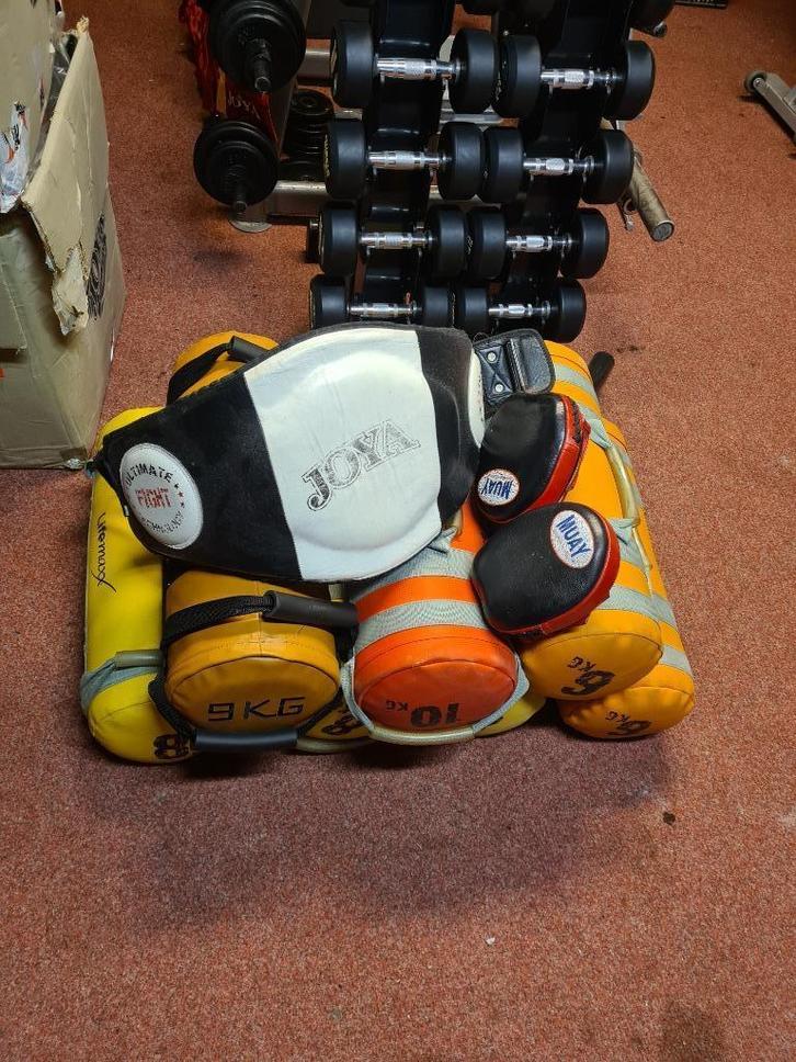 Powerbag / Sandbag / Challenge Bag / LXR Bag 6-9KG & Kickbok, Sport en Fitness, Fitnessmaterialen, Gebruikt, Overige typen, Armen