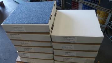 Tapijttegels Stron modul (partij 63) blauw gemêleerd 55m2 beschikbaar voor biedingen