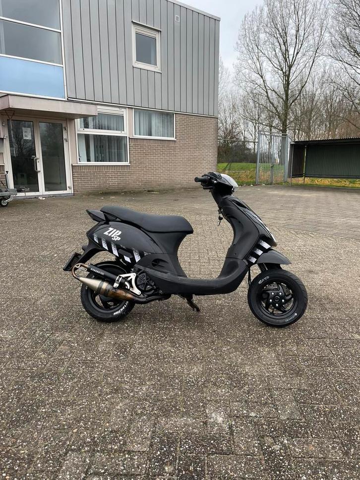 Zip sp h2o 70cc teruil/tekoop, Fietsen en Brommers, Scooters | Piaggio, Zo goed als nieuw, Zip, Tweetakt, Ophalen