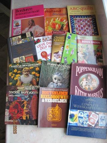 NIEUWSTAAT Het Complete WENSKAARTENBOEK Ruhe 1999 VINTAGE beschikbaar voor biedingen