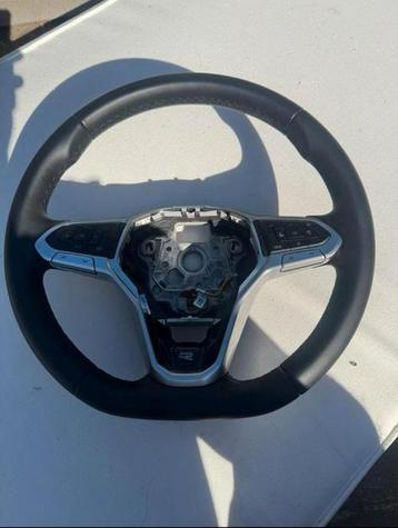 Golf 8 Stuur beschikbaar voor biedingen