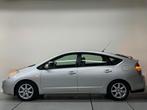 Toyota Prius 1.5 VVT-i Hybride APK Goed Onderhouden, Auto's, Metallic lak, Gebruikt, Zwart, 4 cilinders