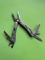 Multitool zakmes met tang, Caravans en Kamperen, Kampeergereedschap, Verzenden, Zo goed als nieuw