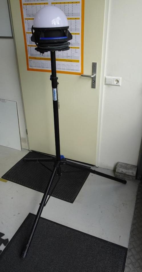 Eurolux Bouwlamp LED met Driepootstatief, Doe-het-zelf en Verbouw, Bouwverlichting, Zo goed als nieuw, Lamp, Met statief, Ophalen