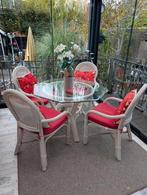 TK leuke rotan set 4 stoelen en tafel wit, Tuin en Terras, Ophalen, Zo goed als nieuw, Rotan, 4 zitplaatsen