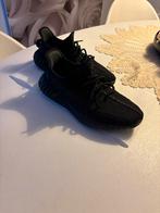 Yeezy 350 onyx, Zwart, Ophalen of Verzenden, Adidas, Sneakers of Gympen