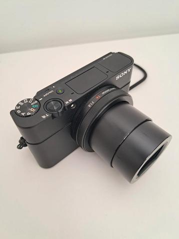 Sony RX100 III Cybershot Compact Camera, incl grip VCT-SGR1 beschikbaar voor biedingen