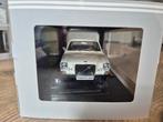 Volvo 164 1:18 wit Triple9, Hobby en Vrije tijd, Ophalen of Verzenden, Nieuw, Auto, Overige merken