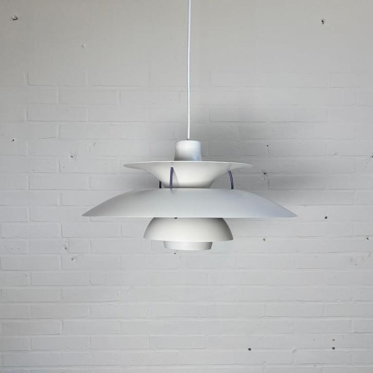 Poul Henningsen – PH5 Hanglamp (Denemarken, jaren ’70), Huis en Inrichting, Lampen | Hanglampen, Gebruikt, Minder dan 50 cm, Metaal