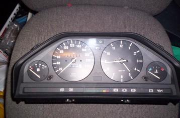 BMW e30 Cockpit beschikbaar voor biedingen