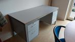 Stalen Gispen Bureau - Vintage Design, Huis en Inrichting, Bureaus, Ophalen of Verzenden, Gebruikt, Bureau