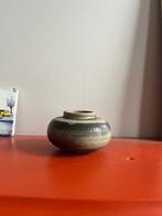 Vintage aardwerk potje met ronde onderkant., Ophalen of Verzenden