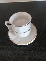 Porcelain bistro 2 x kop en schotel, Ophalen, Gebruikt, Overige stijlen, Kop(pen) en/of Schotel(s)