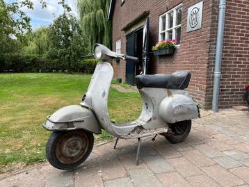 Vespa V50s | Vespa Oldtimer beschikbaar voor biedingen