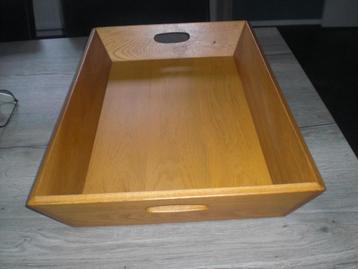 Te koop mooi serveerblad massief eiken beschikbaar voor biedingen
