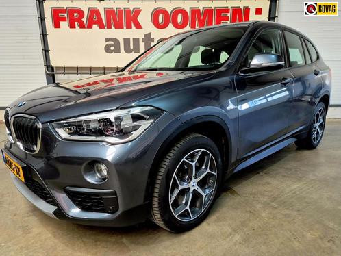BMW X1 sDrive20i 192PK Corporate Lease + Panorama|LED|Leder|, Auto's, BMW, Bedrijf, Te koop, X1, ABS, Airbags, Airconditioning