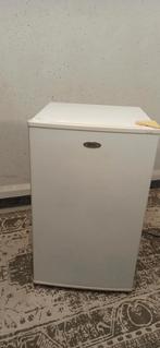 Compacte koelkast – €60, in topstaat, Zonder vriesvak, Minder dan 85 cm, Ophalen of Verzenden, Minder dan 75 liter
