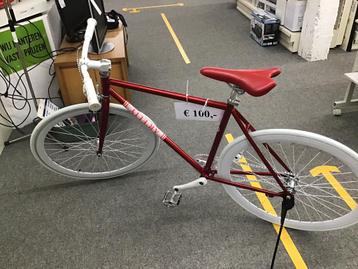 23 inch nieuwe Ar’Elly jongens fiets beschikbaar voor biedingen