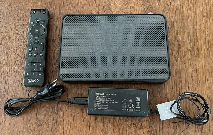Ziggo Next 4K + afstandsbediening, Audio, Tv en Foto, Decoders en Harddiskrecorders, Zo goed als nieuw, Decoder, Ophalen of Verzenden