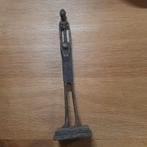 Afrikaans bronzen beeldje, Afrikaan in traditionele kleding, Ophalen of Verzenden