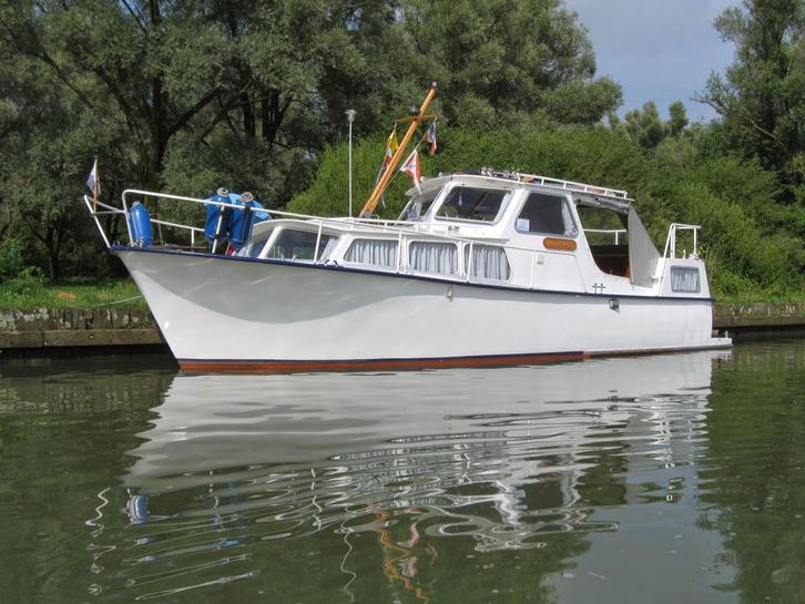 Verhoefkruiser met Nieuwe Motor!, Watersport en Boten, Motorboten en Motorjachten, Gebruikt, Staal, 9 tot 12 meter, Diesel, Binnenboordmotor