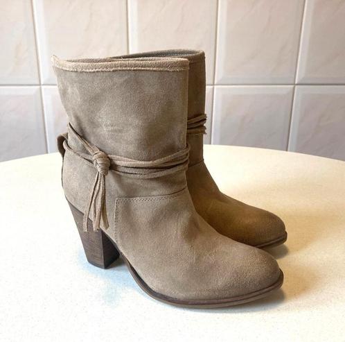 Manfield leer bruin enkellaarsjes met hak mt 37 nieuwstaat, Kleding | Dames, Schoenen, Zo goed als nieuw, Lage of Enkellaarzen