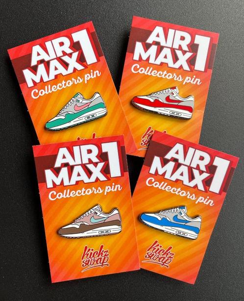 Custom designed Air Max 1 pins. Prijs is per pin €12,00, Kleding | Heren, Schoenen, Nieuw, Sneakers of Gympen, Blauw, Ophalen of Verzenden