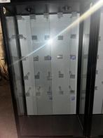Winkel vitrine silesty, Ophalen of Verzenden