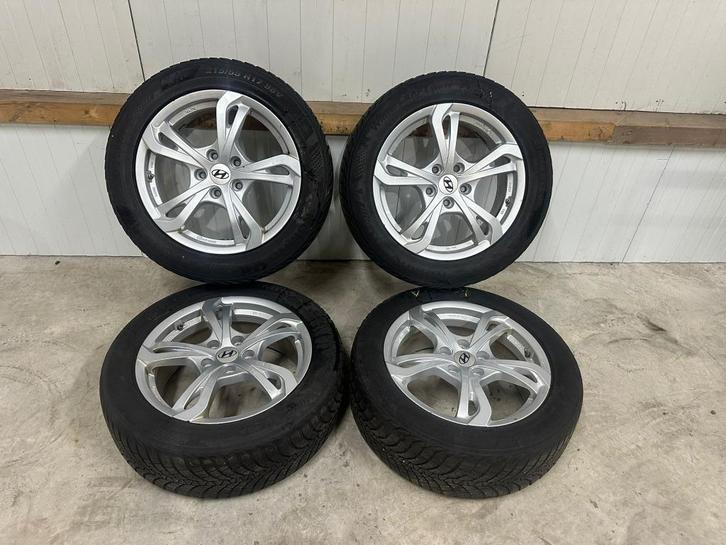 5x114.3 17 Inch origineel Hyundai Kona/i30 TPMS, Auto-onderdelen, Banden en Velgen, Banden en Velgen, Zomerbanden, 17 inch, 215 mm
