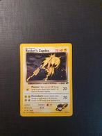 Rocket's Zapdos holo, Hobby en Vrije tijd, Verzamelkaartspellen | Pokémon, Ophalen of Verzenden, Zo goed als nieuw, Losse kaart