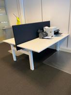 Duo Bureau Wit met Zwarte Geluiddempende Wand, Ophalen, Gebruikt, Bureau
