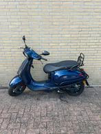 Vespa Sprint 2020 brom midnight blue full option alarm led, Overige modellen, Maximaal 45 km/u, Ophalen of Verzenden, Zo goed als nieuw